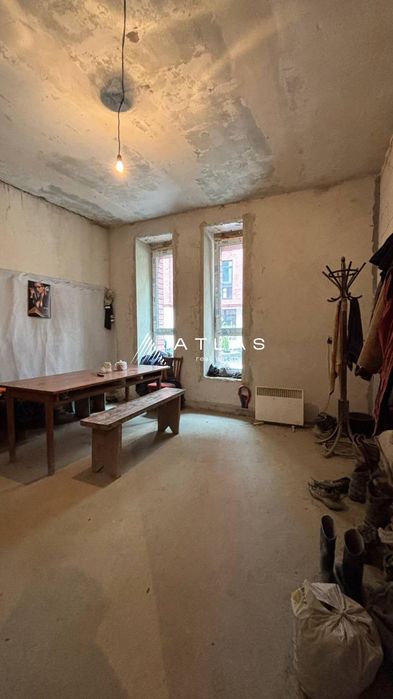 Кв.м - 43,5. Продаж квартири по вул. Чупринки