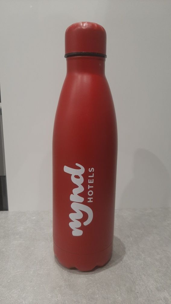 Butelka termiczna metalowa 790 ml czerwona
