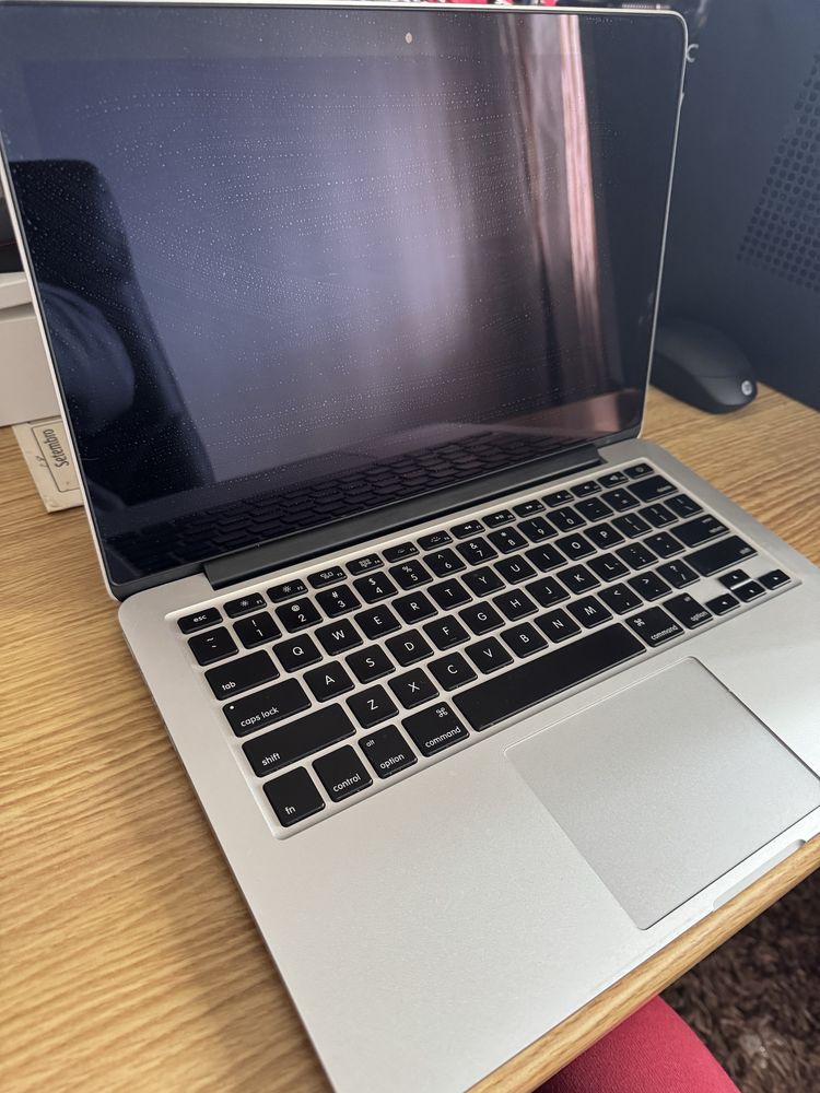 MacBook Pro 13.3