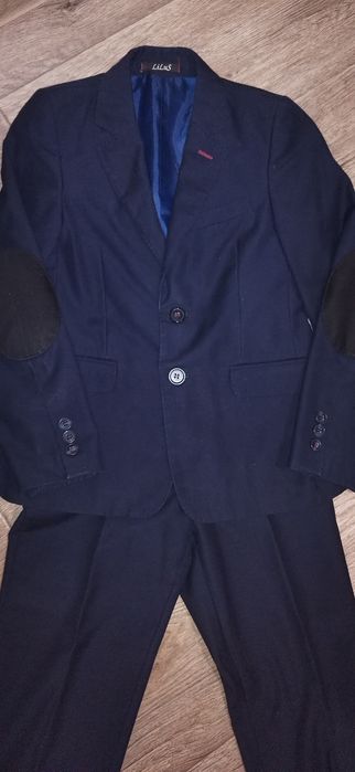 Шкільний костюм 128/134см