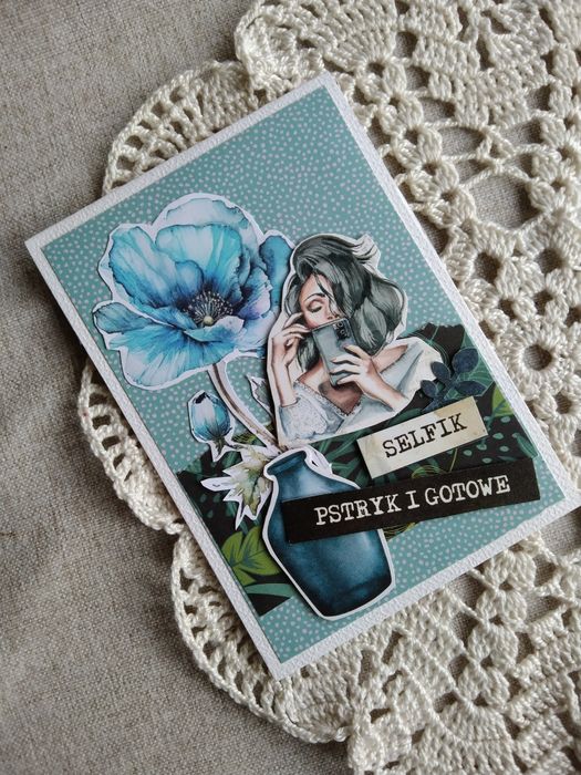 Kartka okolicznościowa uniwersalna dla kobiety. Selfik.