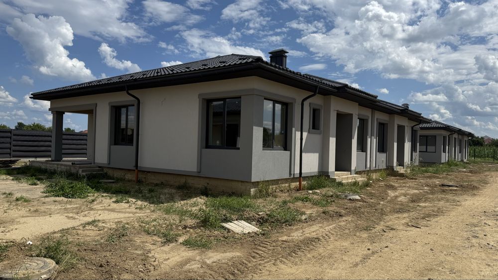 Продаж будинку типу Американки в хорошому районі