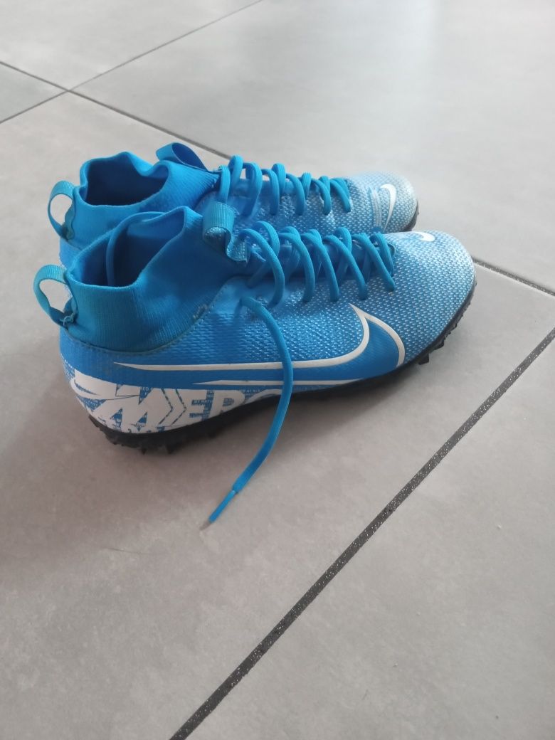 Sprzedam Buty nike