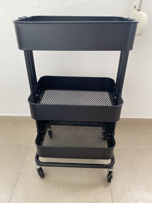 Carrinho preto IKEA
