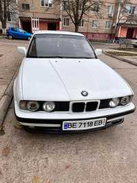 Продам BMW ездит каждый день