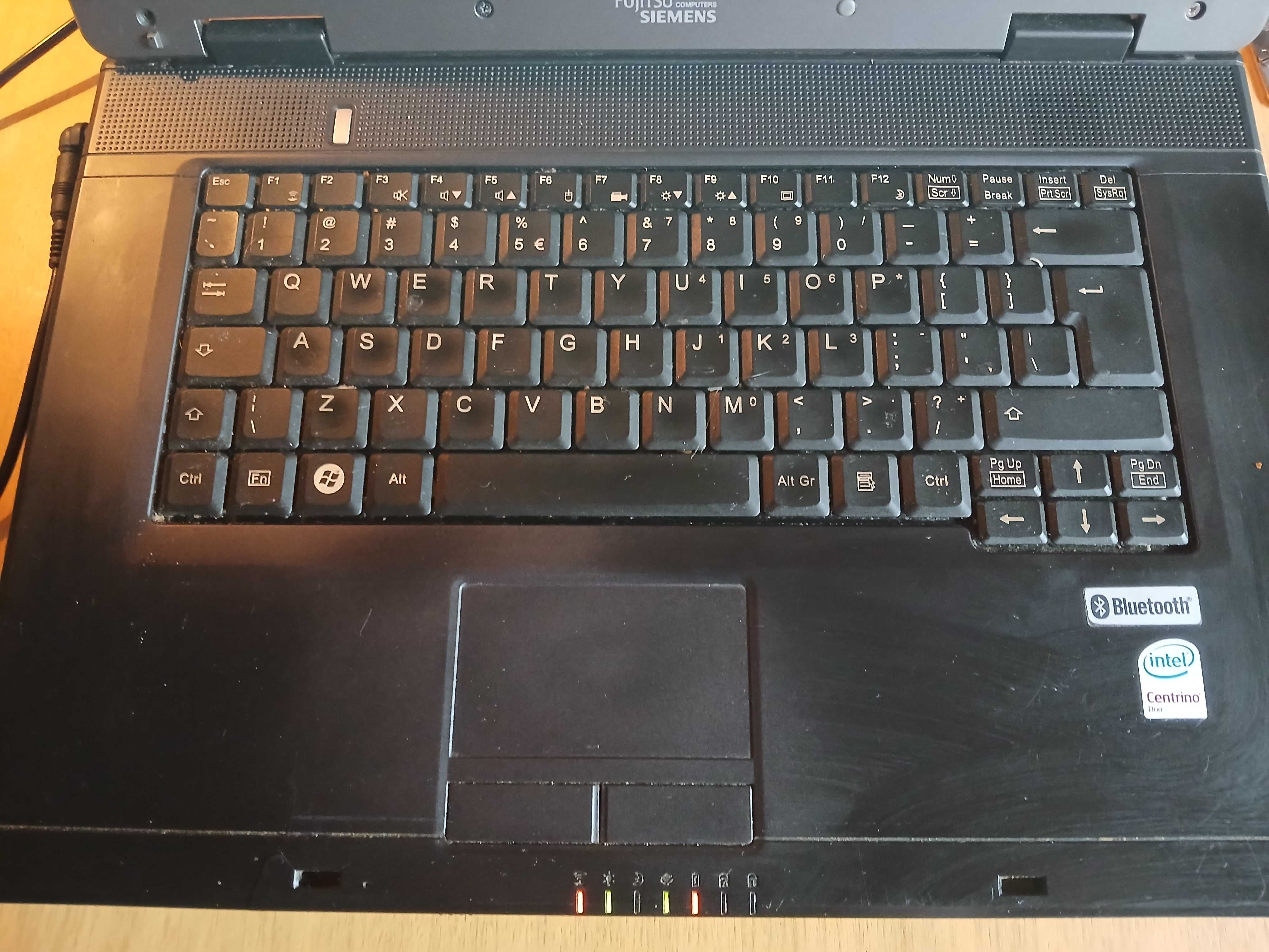 Laptop Fujitsu Siemens Esprimo