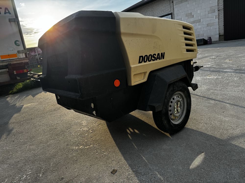 Kompresor stubowy Doosan ingersoll rand 7/41 zestqw piaskowania