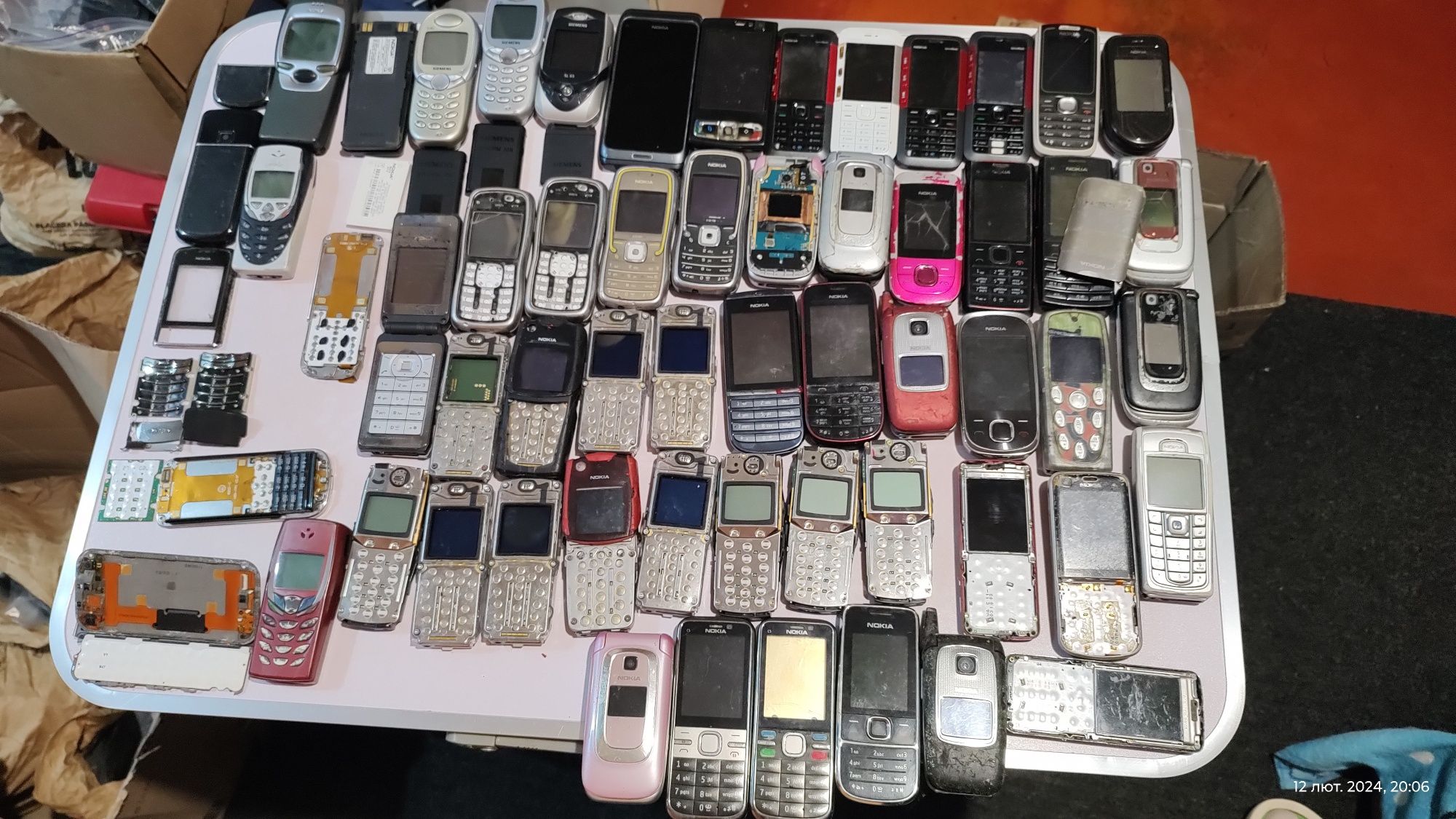 Телефоны Nokia,Sony Ericsson,Samsung,Motorola,Simens,LG,HTC,Xiaomi,