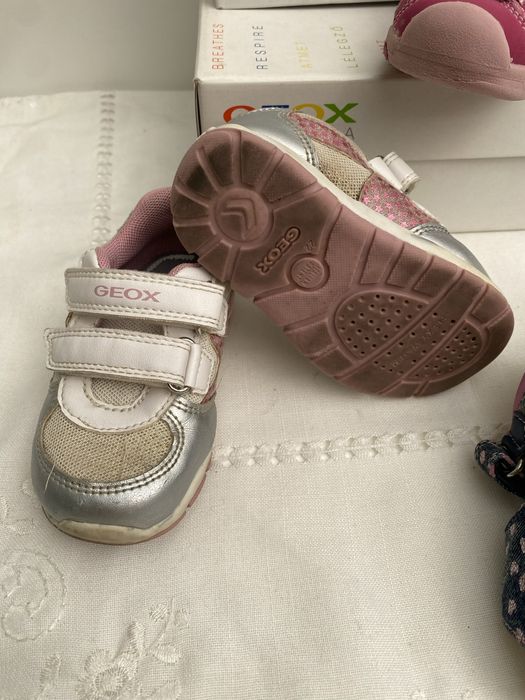 Geox Sandalias Tenis menina tamanho 20 e 21