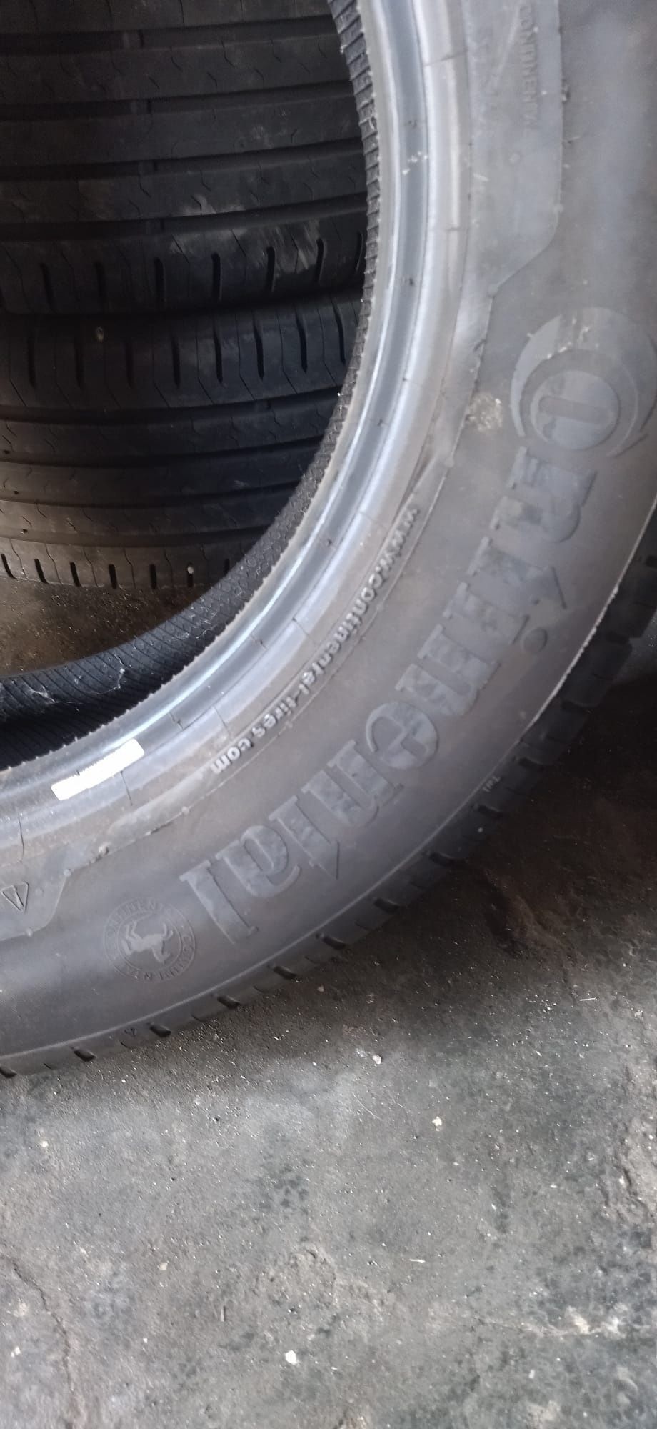 4 Pneus 235/60/18