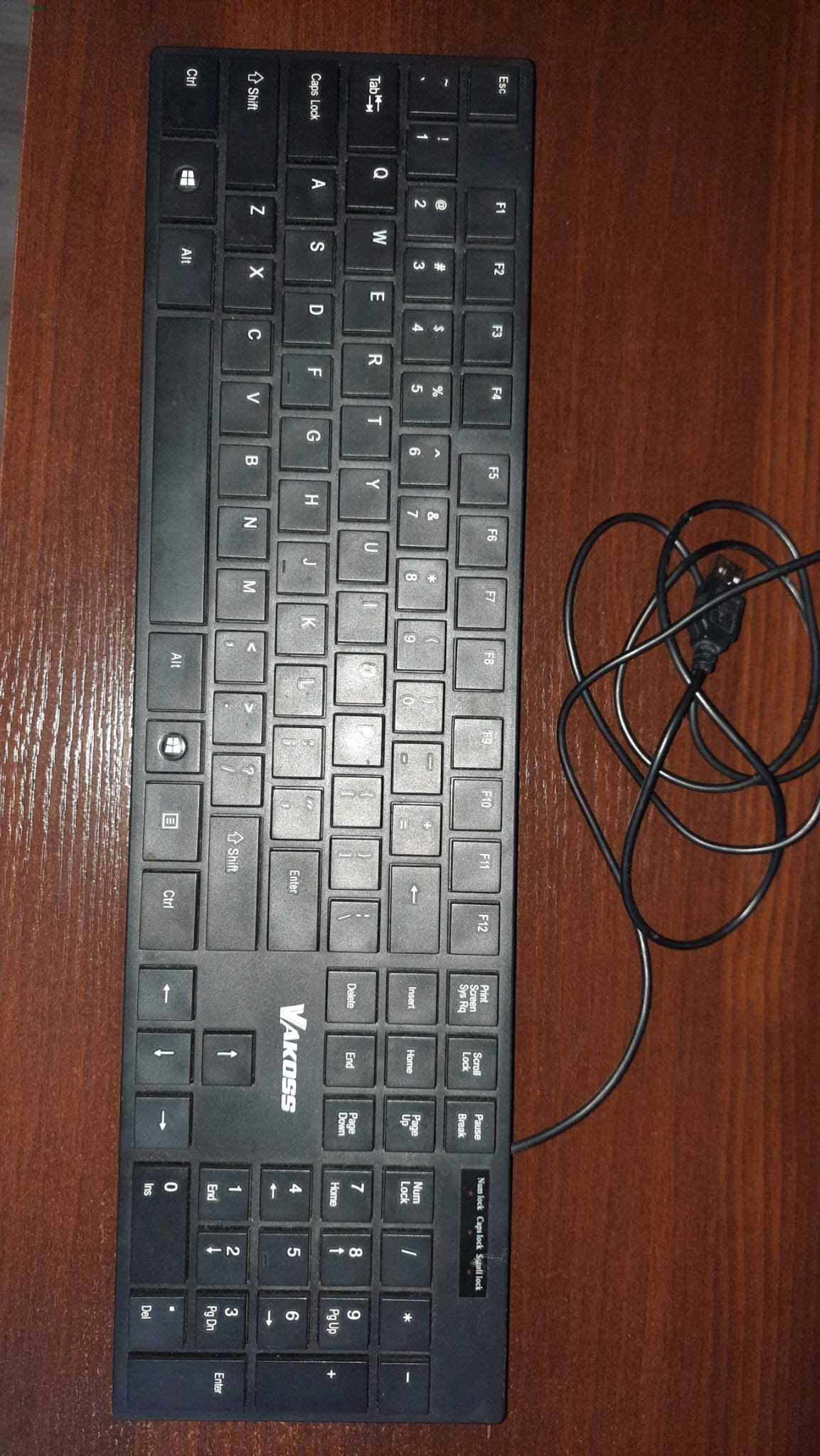 Dell Optiplex 755 - 2x2,66 Ghz, 3 Gb Ram, 80 Gb HDD + Monitor Samsung