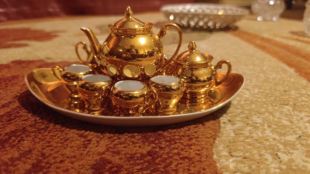 Ćmielów Komplet dla lalek złocony