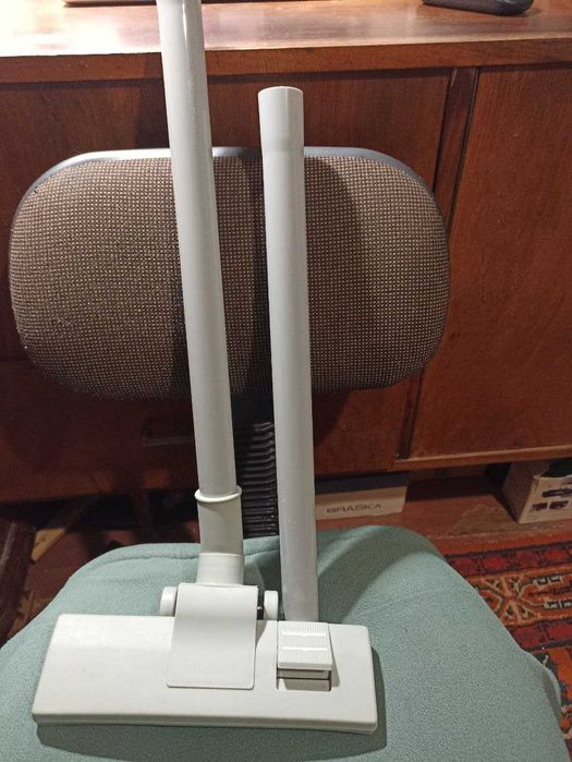 Шланг от пылесоса,труба и щетка