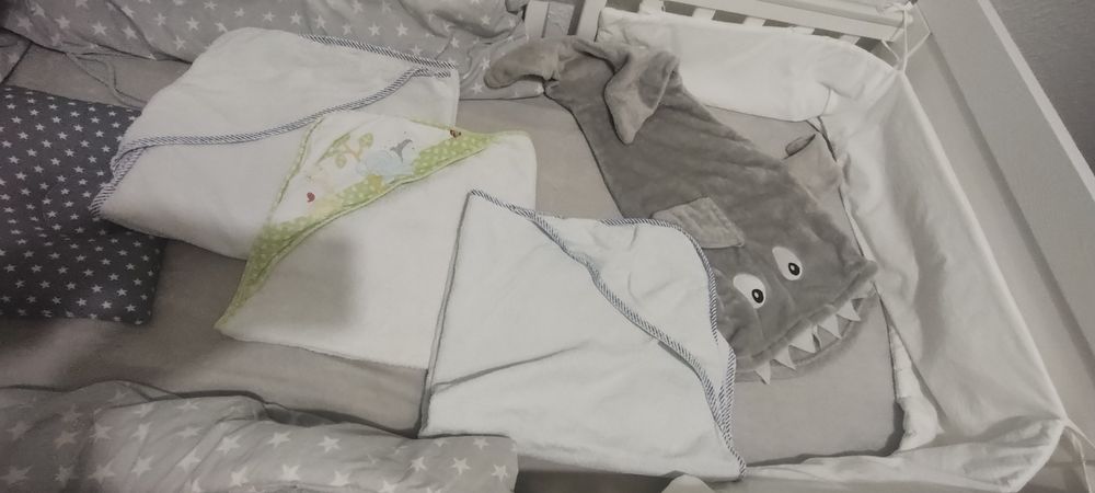 Ręczniki dla niemowlaka dziecka 4 sztuki.