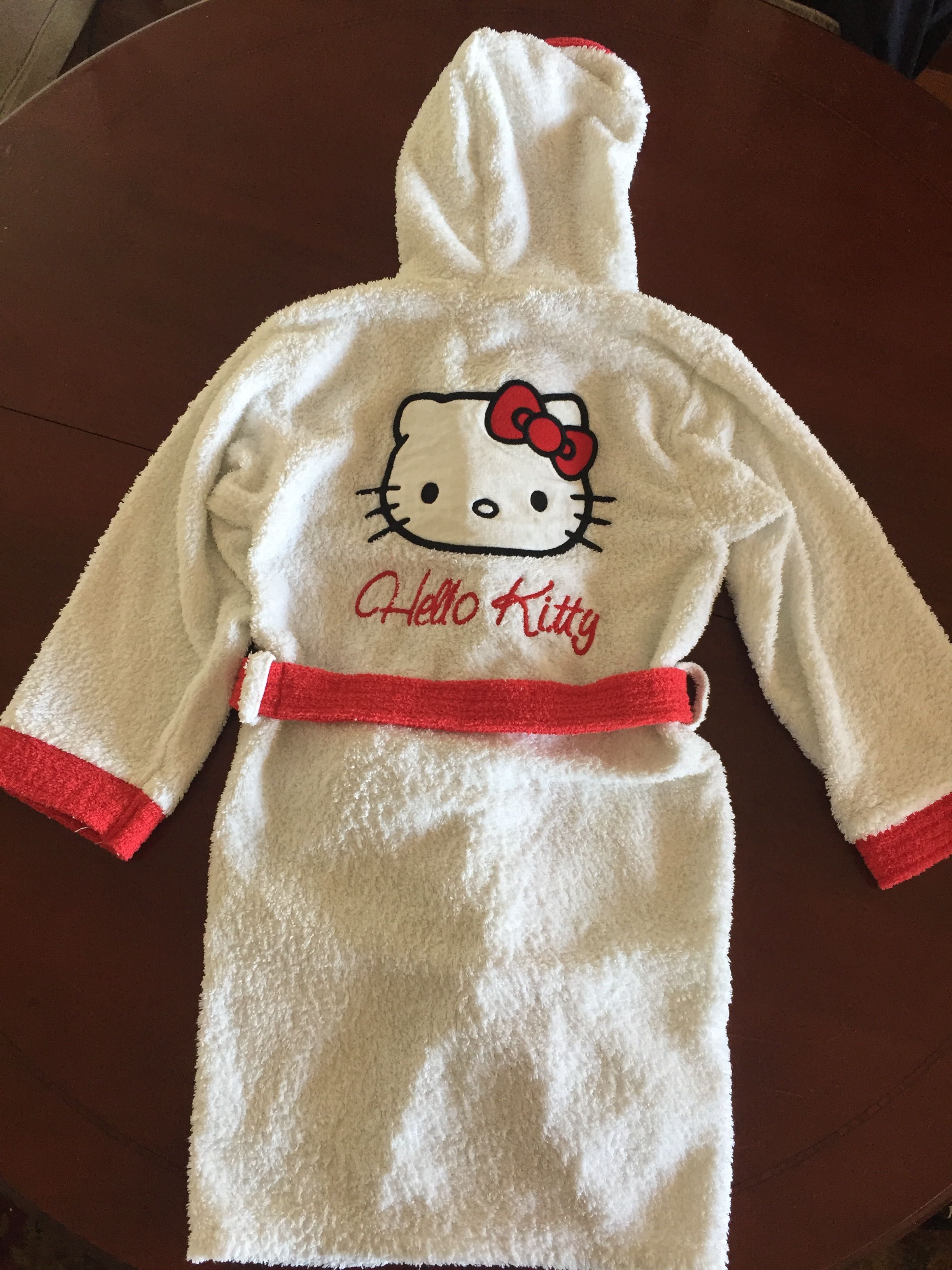 Robe Hello Kitty tamanho 6 anos branco