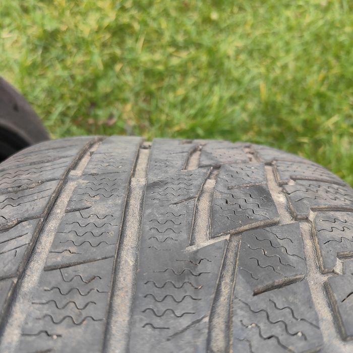 Opony zimówki Matador 225/45 R17. Cena kompletu