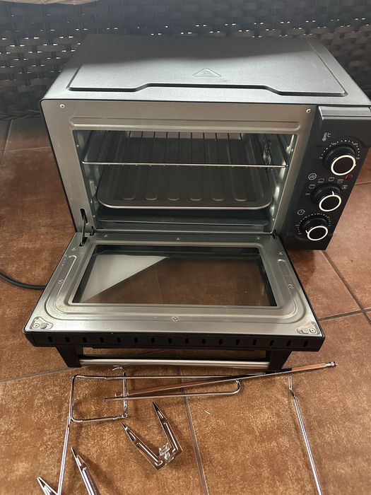 Piekarnik Raven EPI004