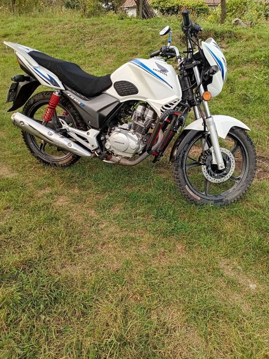 Honda CB125E вся оригінальна