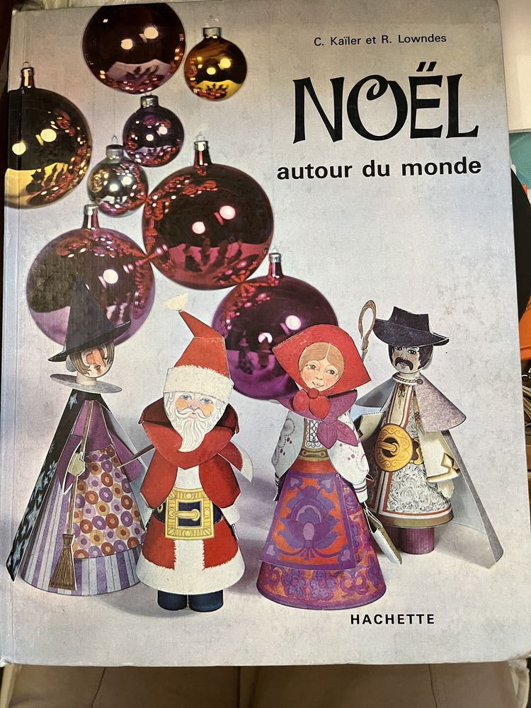 Livro : Natal a volta do mundo