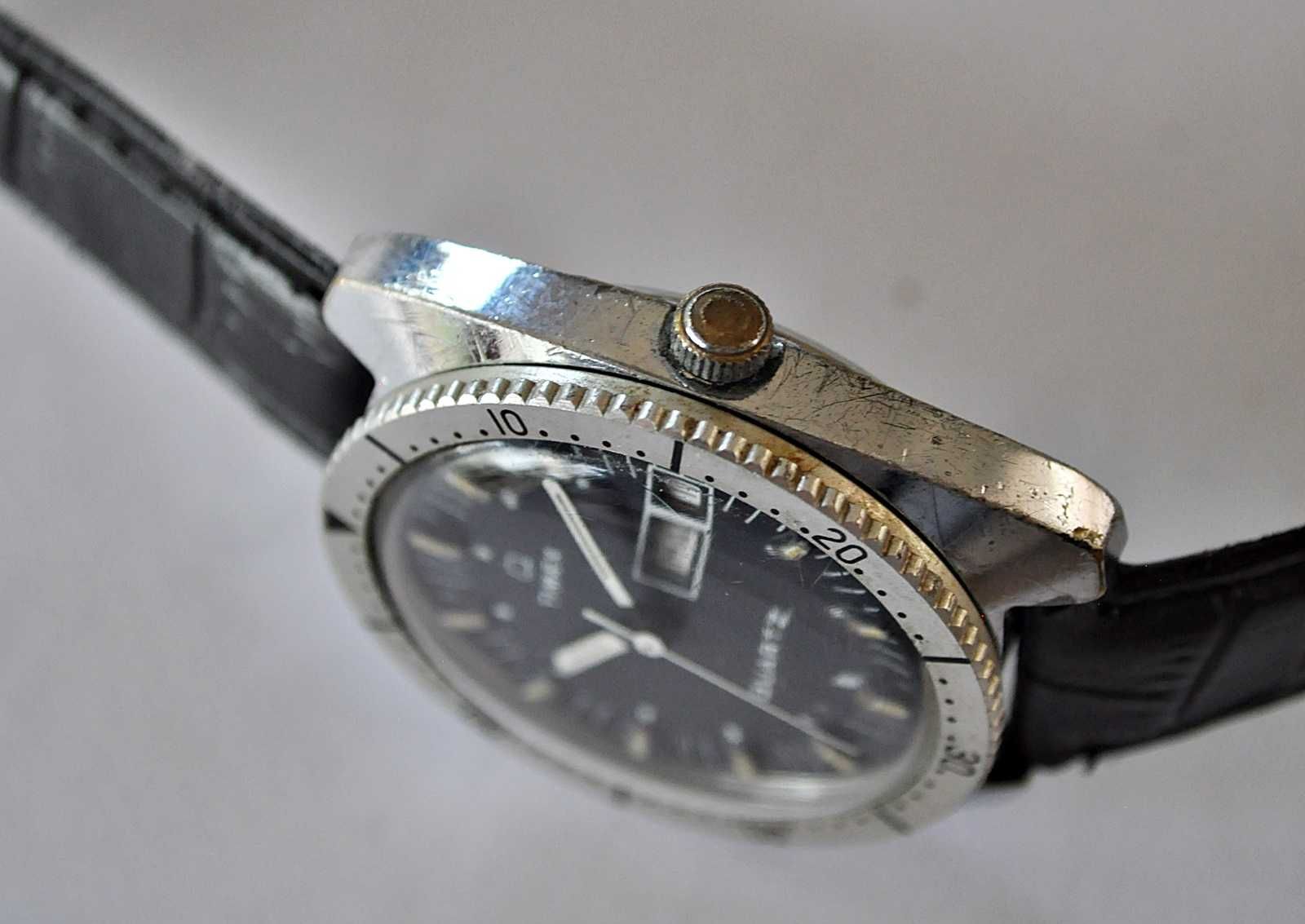 Ładny Timex Quartz,  2 x Data