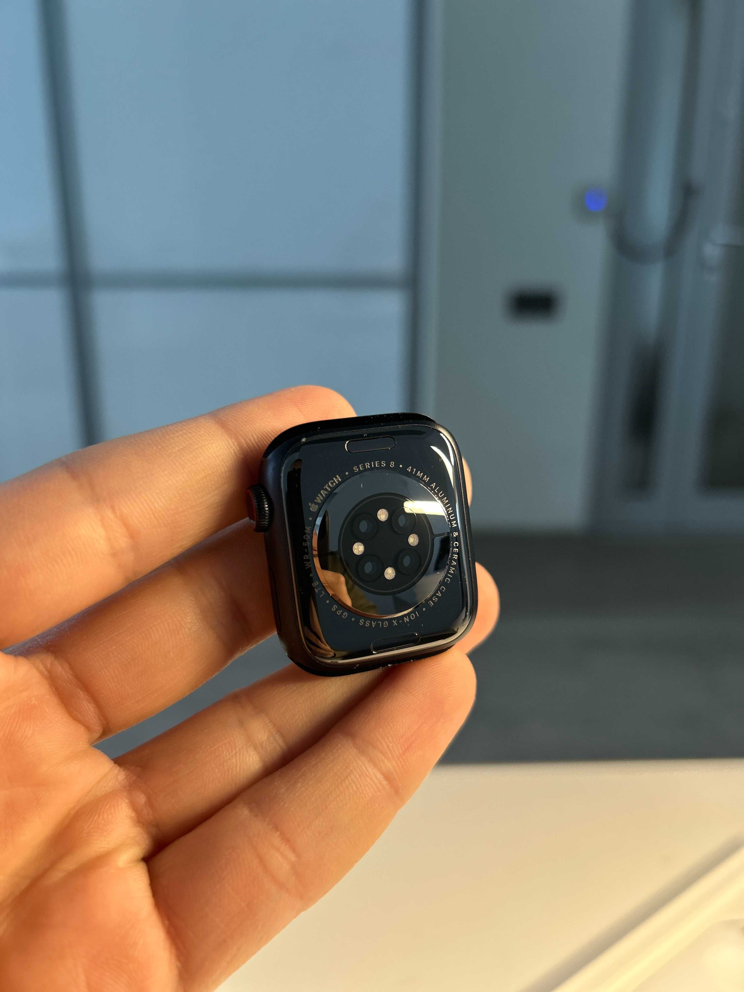 Оплата частинами! Apple Watch Series 8 GPS 41mm Midnight (mnuv3ll/a)