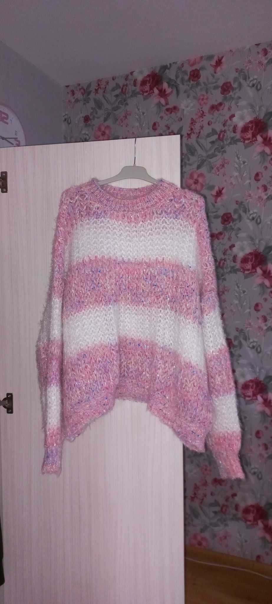 Sweter w paski bardzo ciepły oversize