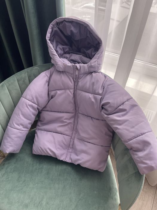 Демі куртка на дівчинку