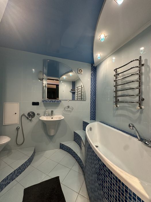 1-к на Ентузіастів