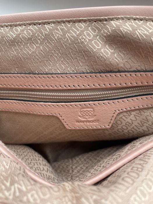 Нова шкіряна сумочка navyboot