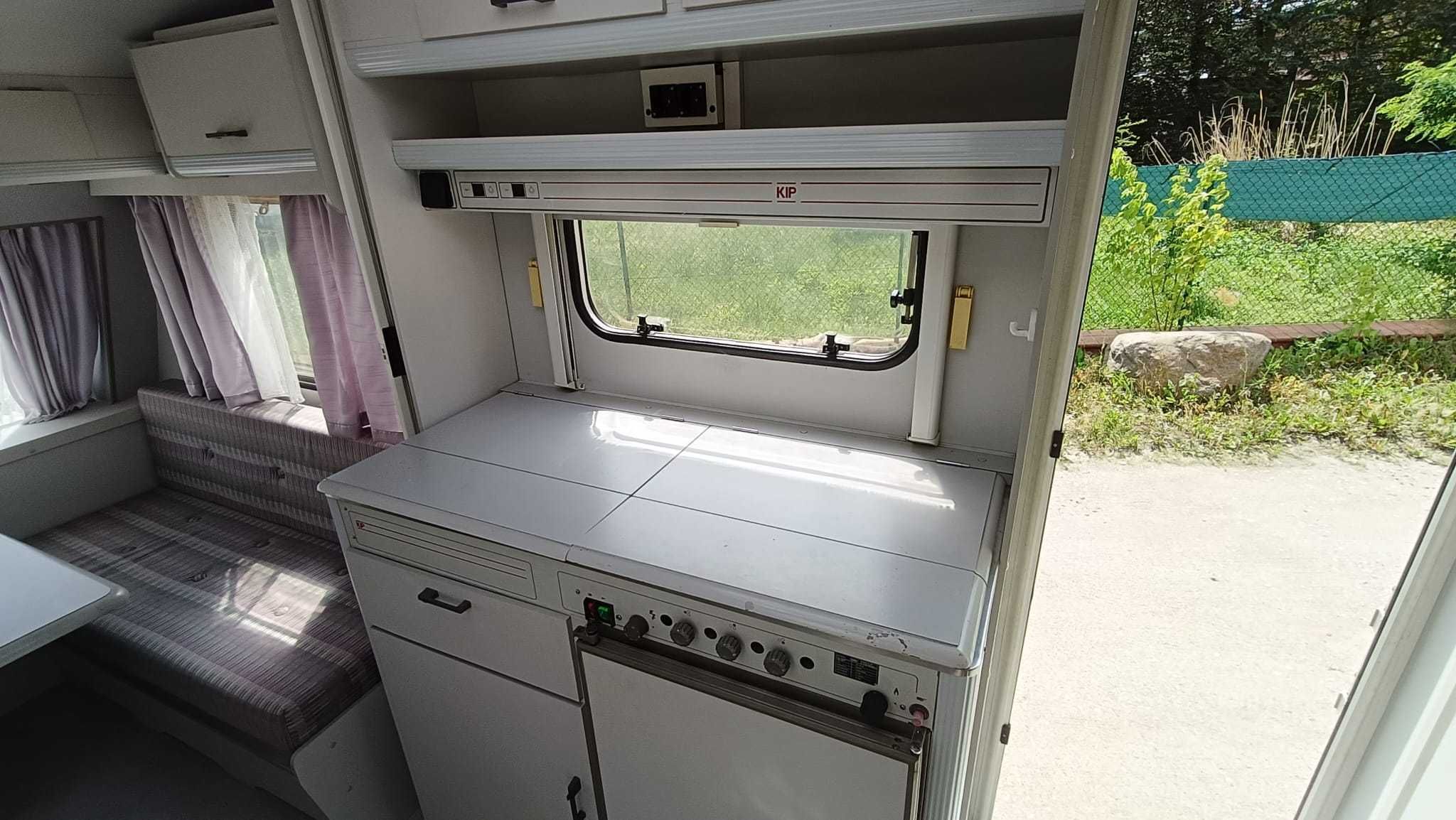 Rezerwacja przyczepa kempingowa KIP KL 42T po remoncie + przedsionek +