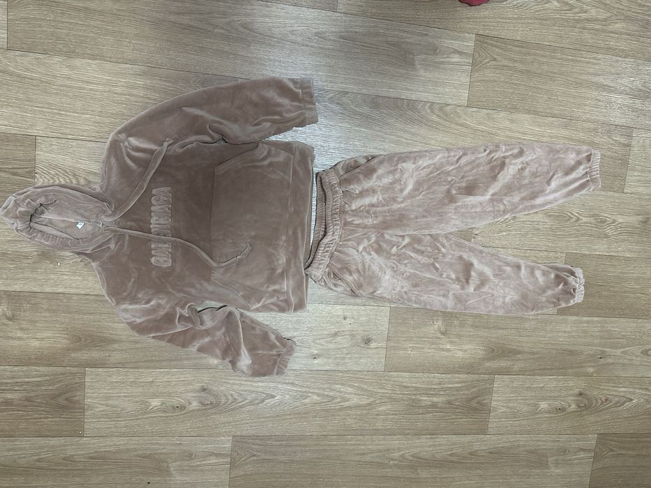 костюм «BALENCIAGA”на дівчинку 7-8 років