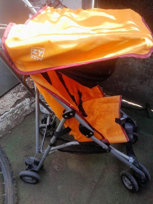 Carrinho bebe + oferta berco 20€