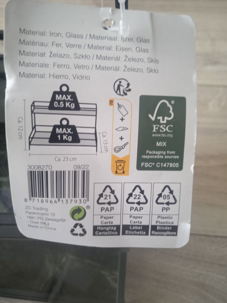 Półka metalu i szkła mocne