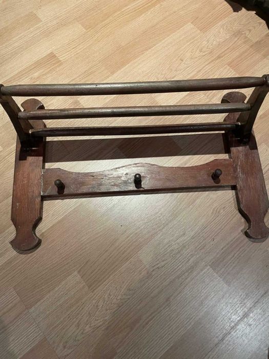 Wieszak drewniany ścienny z półką do przedpokoju | PRL, vintage