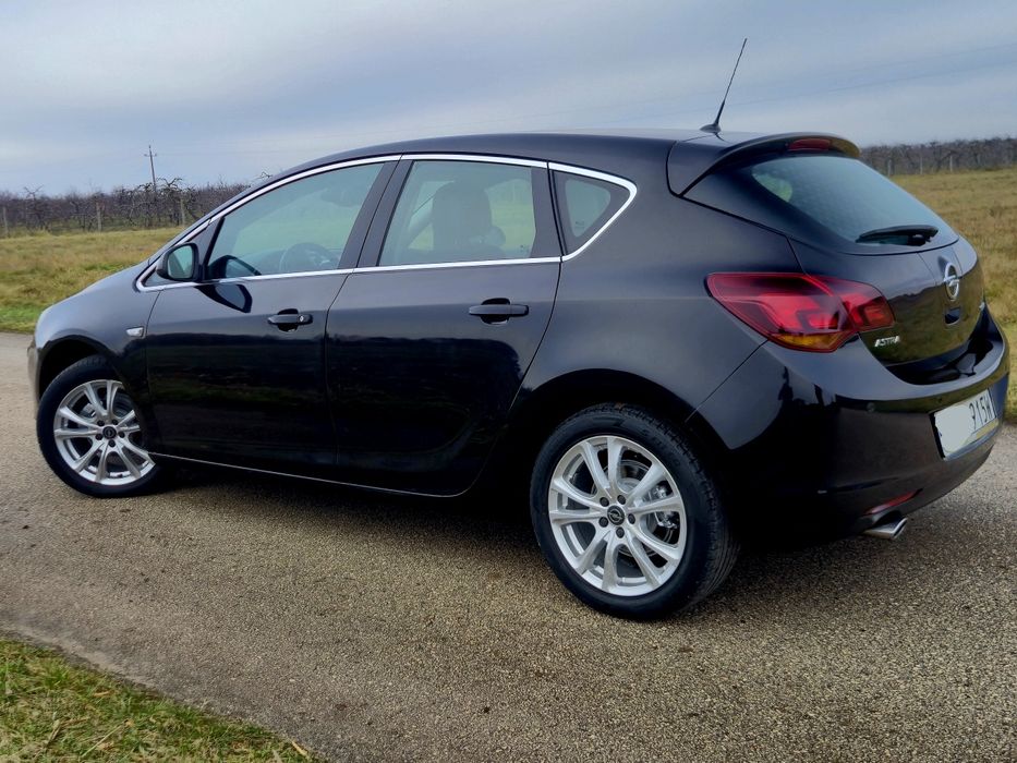 Opel Astra J 1.4 140KM_LPG_Ledy_Salon PL_1 właściciel_Serwisowana
