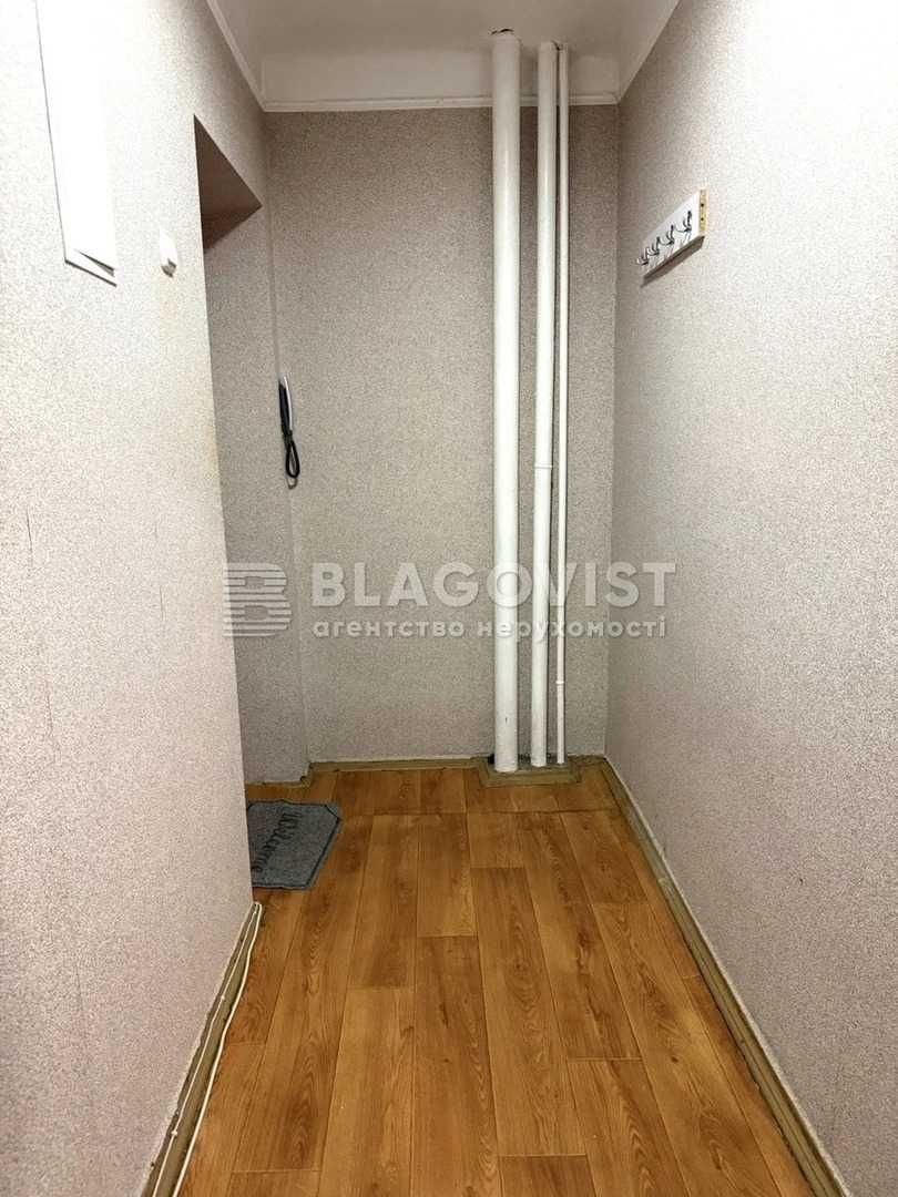 Продаж квартири Шевченківський район, вул. Кирило-Мефодіївська 7