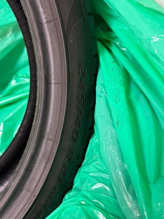 Opny Pirelli P Zero 245/40 R21 Volvo V90 Cross Country