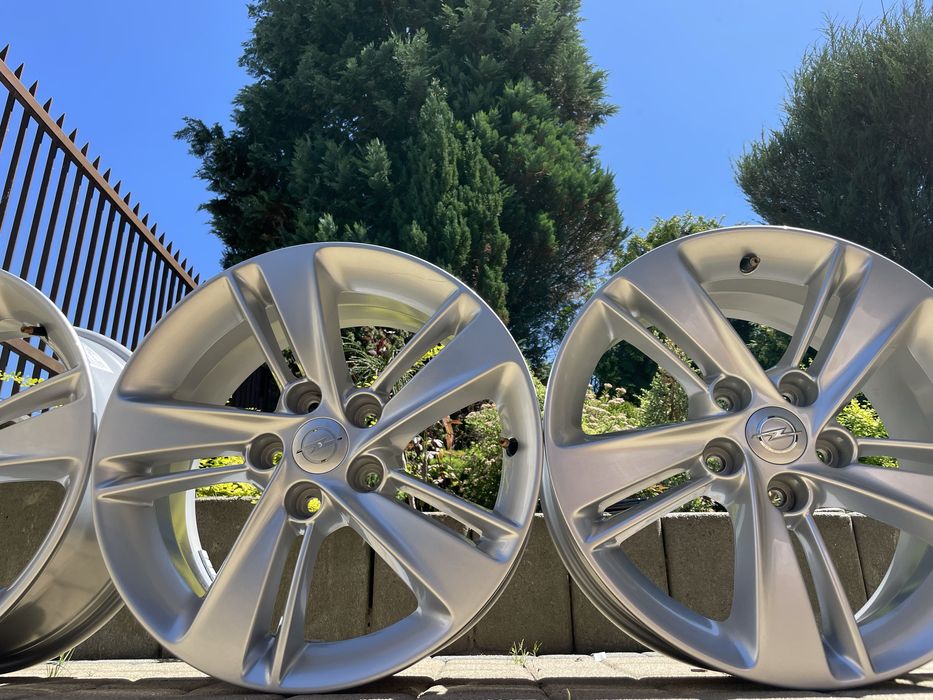 opel 17 5x115 opel insignia country tourer astra opc bbs czujniki