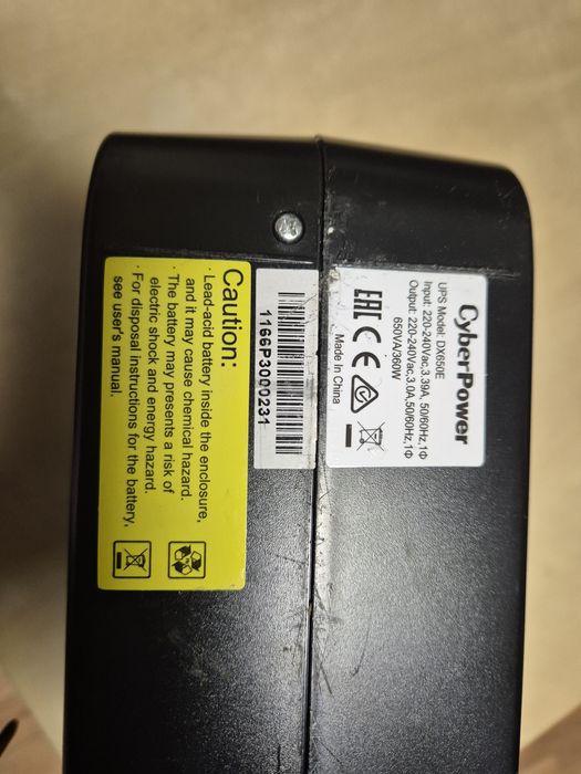 UPS Cyber PowerDX650e 660VA/360V uszkodzony