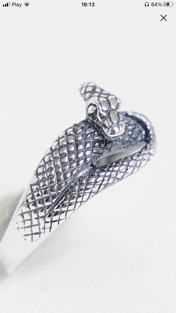 Pierścionek w kształcie wijącego się węża ze srebra wysokiej próby 925