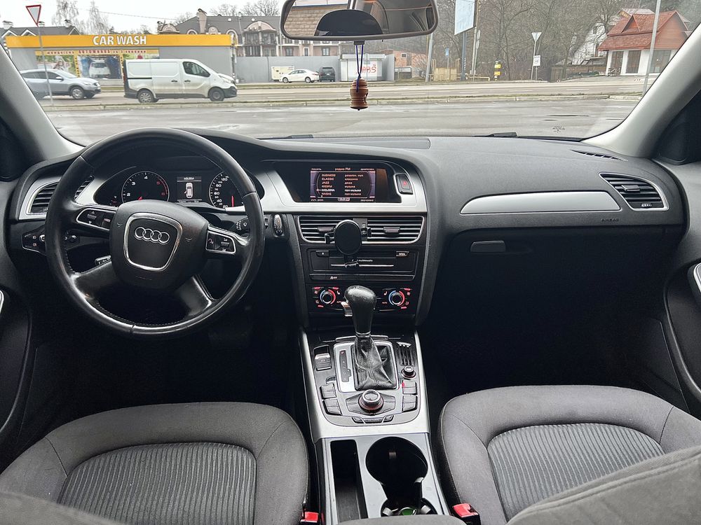 Audi A4 2.0 тді 2011 рік