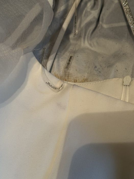 Нове гарне плаття з біркою, не дорого.