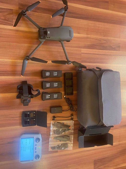 DJI mavic 3 fly more combo