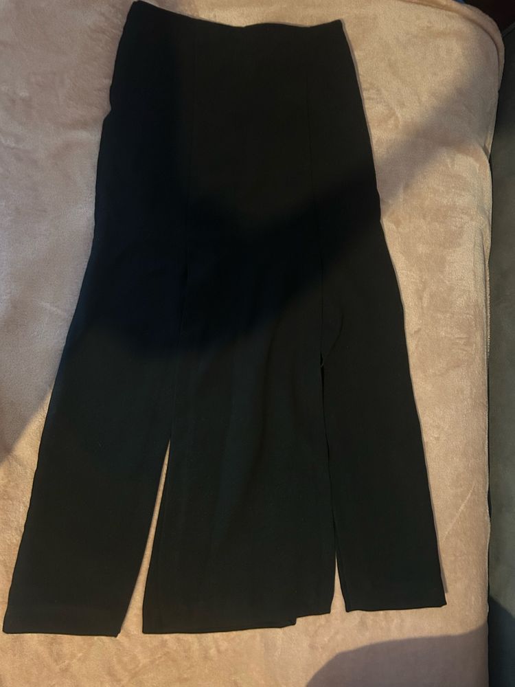 Czarna spódnica elegancka