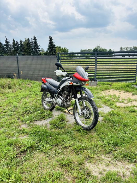 Kymco stryker 125 kat B enduro wr xt dr ttr