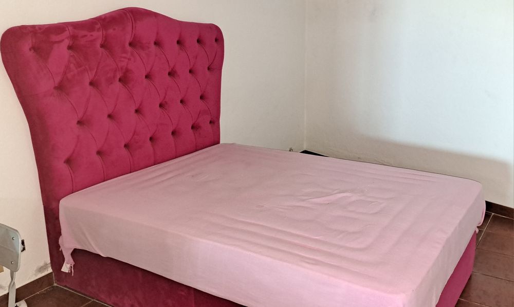 Cama com colchão