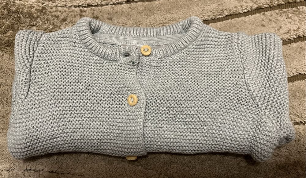 Sweterek niemowlęcy h&m