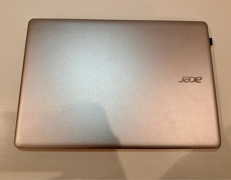 Portatil Acer Swift SF-314 14’ i3