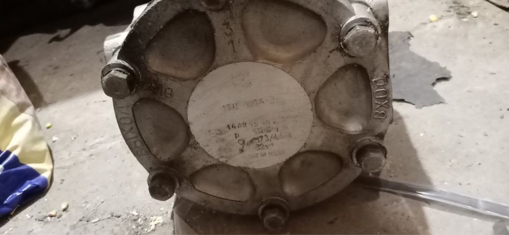 Насос шестеренный НШ 100А-3