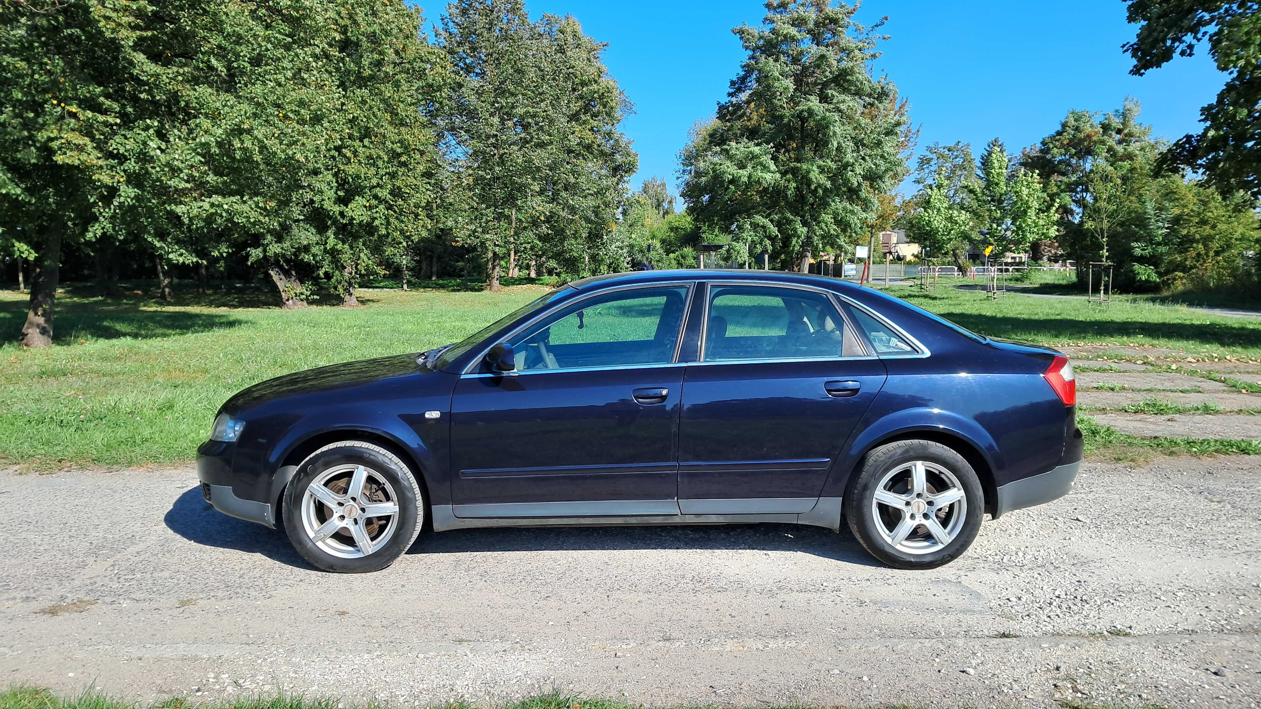 AUDI A4 2.0 Wspomag Klima Skóra Alu